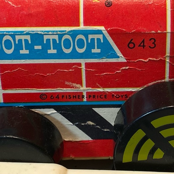 1964 Fisher Price Toot-Toot Train Engine Wooden Pull Toy 643 Vintage - Picture 5 of 5